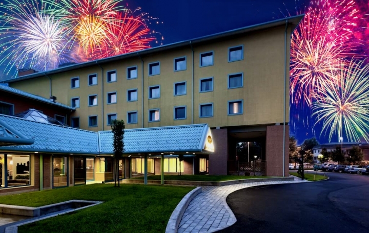 Capodanno Hotel Milano Malpensa a Somma Lombardo Foto